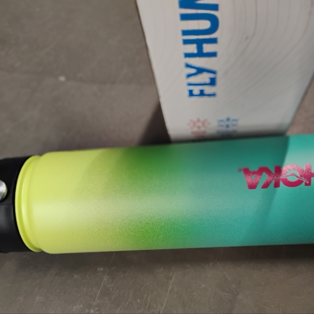 Hoka Insulated bottle